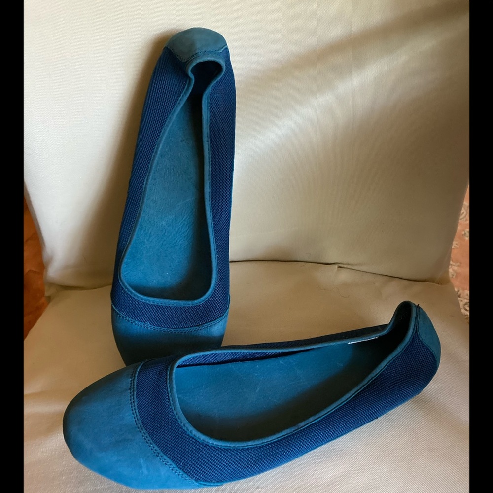 Patagonia Blue Teal Women's Ballet Flats